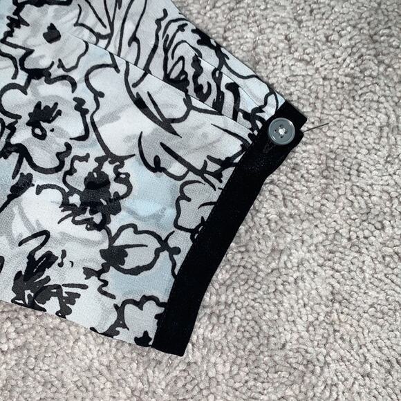 LOFT Blue Floral Pattern Sheer Button Back Blouse Sz S - Picture 7 of 9